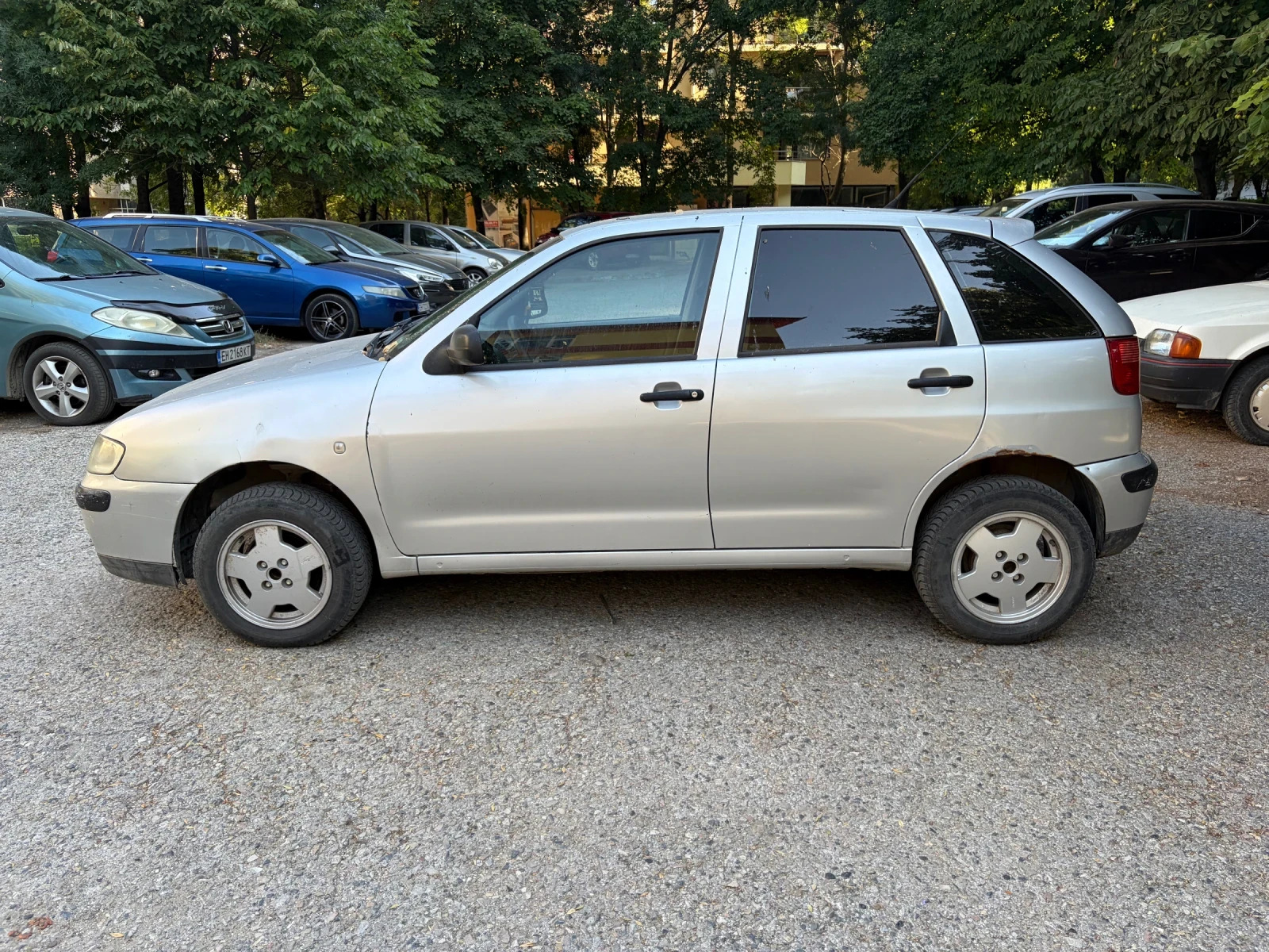 Seat Ibiza 1.4, снимка 3 - Автомобили и джипове - 55497097