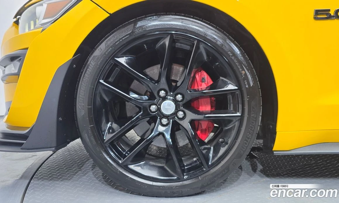 Ford Mustang GT Convertible, снимка 4 - Автомобили и джипове - 56122012