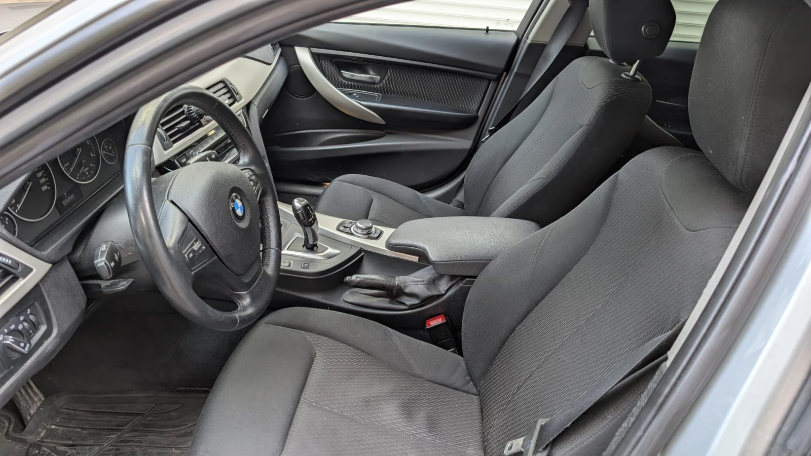 BMW 318, снимка 12 - Автомобили и джипове - 56265944