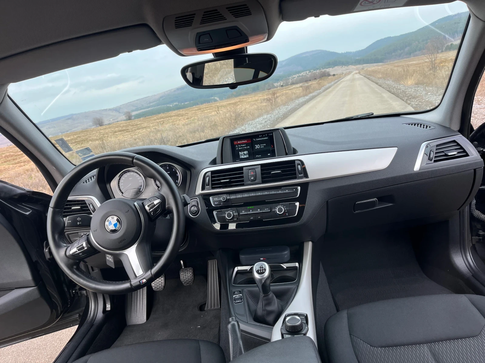 BMW 118, снимка 9 - Автомобили и джипове - 56483695