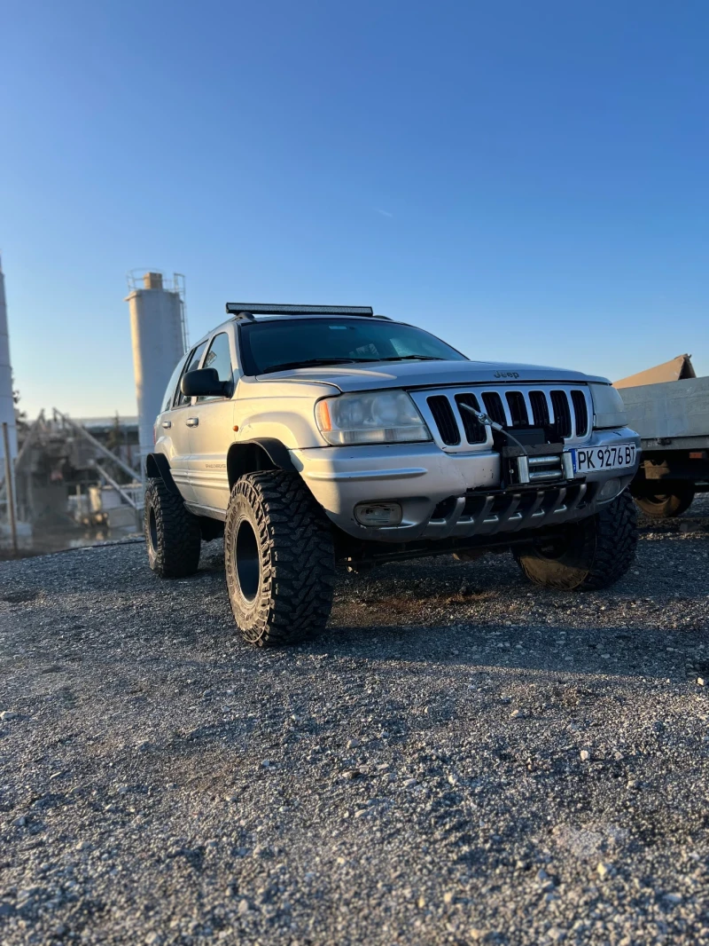 Jeep Cherokee, снимка 1 - Автомобили и джипове - 48337734