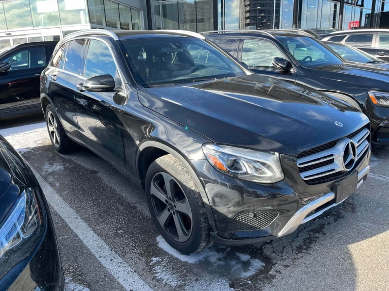 Mercedes-Benz GLC 300 2018 * CARFAX * БЕЗ ПЪРВОНАЧАЛНА ВНОСКА, снимка 4 - Автомобили и джипове - 52941637