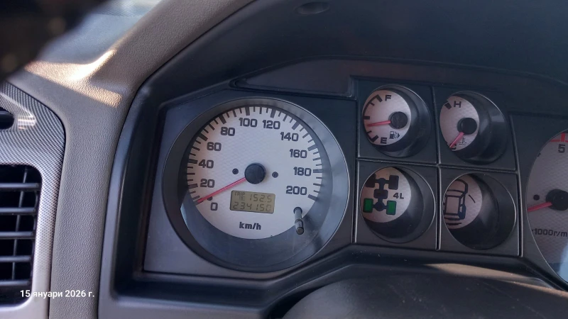 Mitsubishi Pajero, снимка 10 - Автомобили и джипове - 53114575