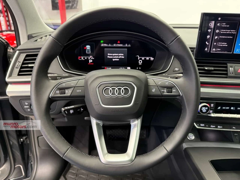 Audi Q5 Progressiv/ДИСТРОНИК/ПАНОРАМА/АМБИЕНТНО , снимка 15 - Автомобили и джипове - 53573951