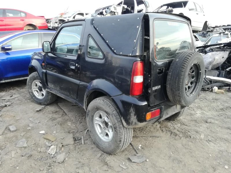 Suzuki Jimny 1.3i, снимка 5 - Автомобили и джипове - 32046266