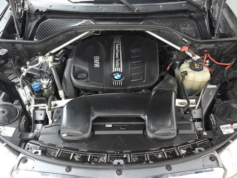 BMW X5  xDrive 30D, снимка 6 - Автомобили и джипове - 56518162