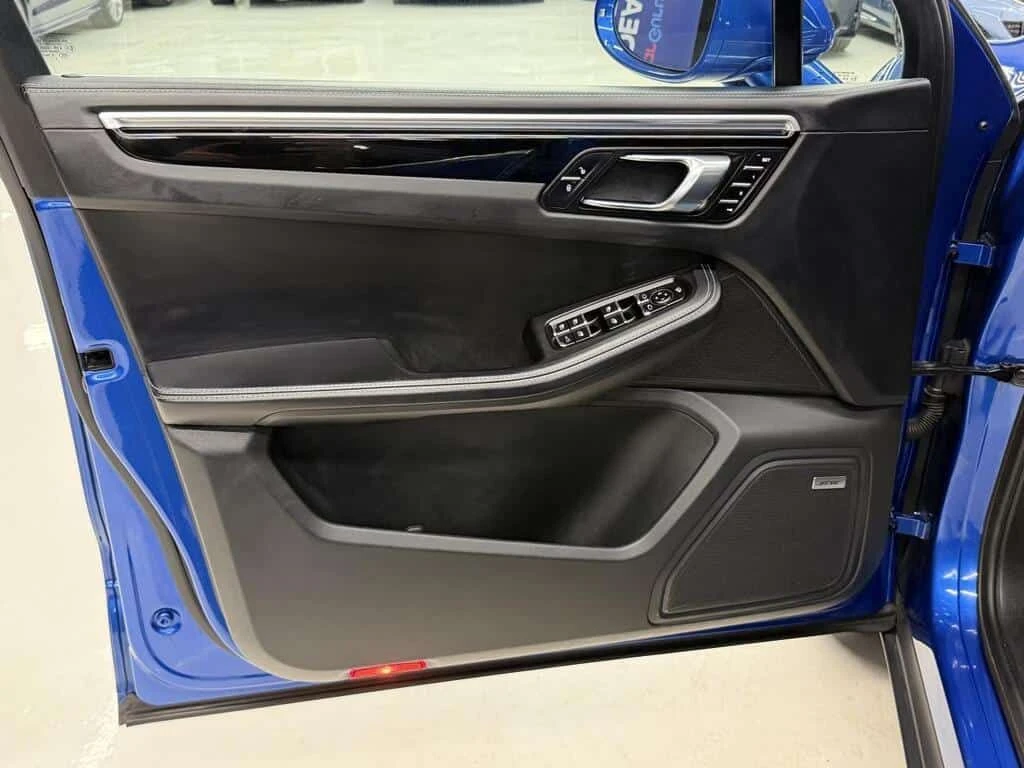 Porsche Macan * S| NAV| BACKUP| CHRONO| BOSE| PANO| LKA| * CARFA, снимка 6 - Автомобили и джипове - 53874555