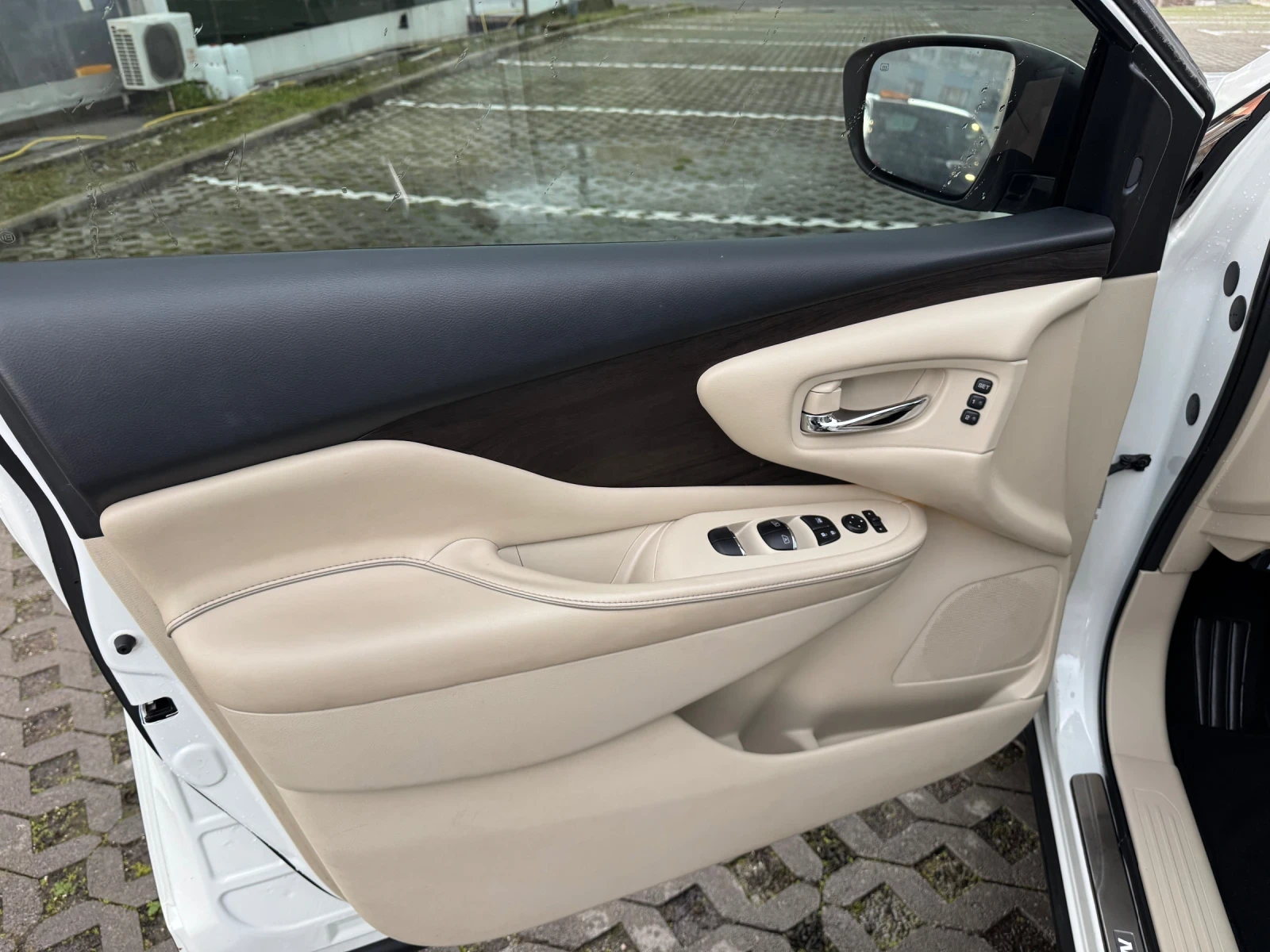 Nissan Murano PLATINUM 3.5 ГАЗ 4х4 Автоматик 58 000км, снимка 11 - Автомобили и джипове - 54653376