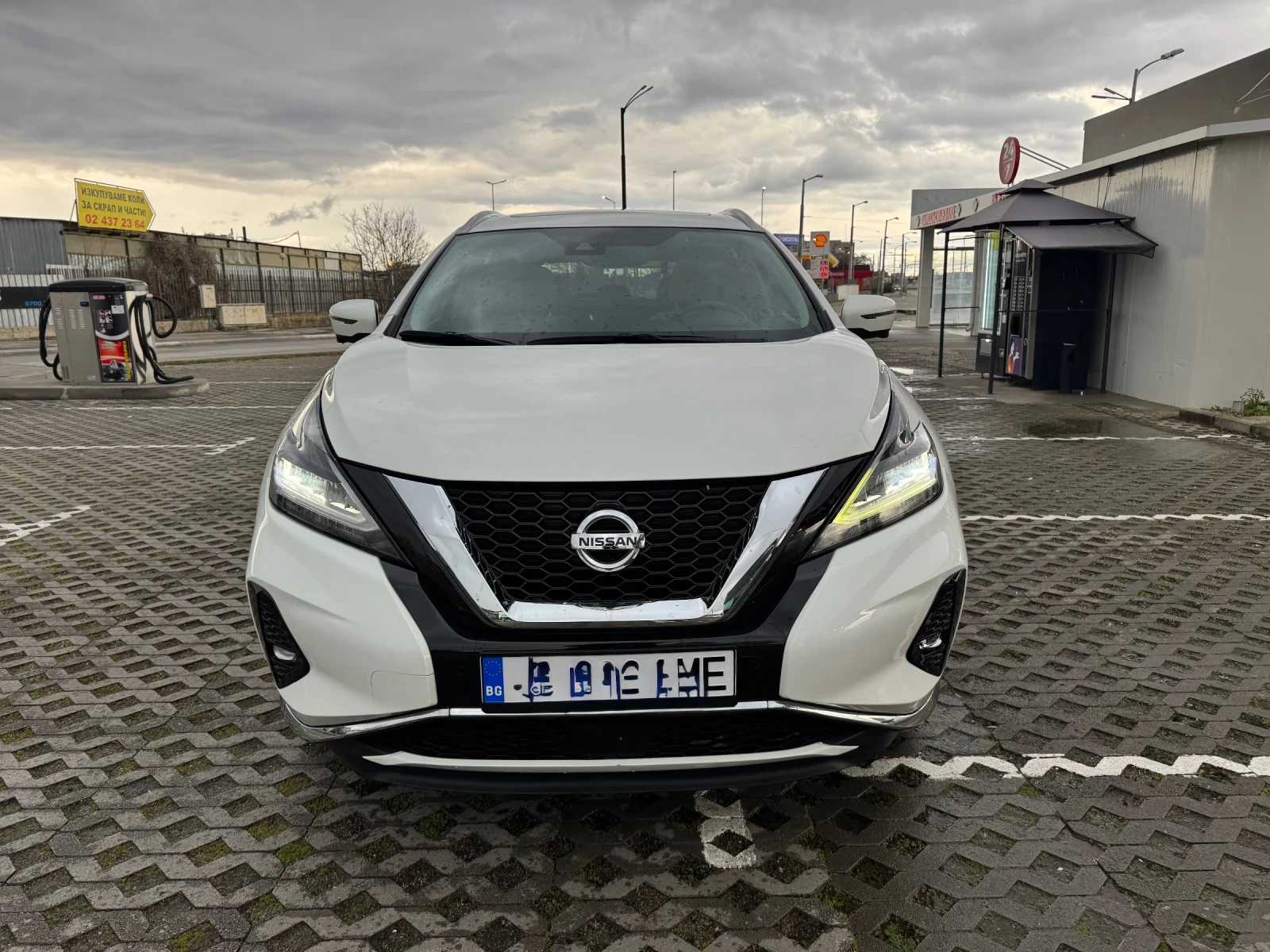 Nissan Murano PLATINUM 3.5 ГАЗ 4х4 Автоматик 58 000км, снимка 2 - Автомобили и джипове - 54653376