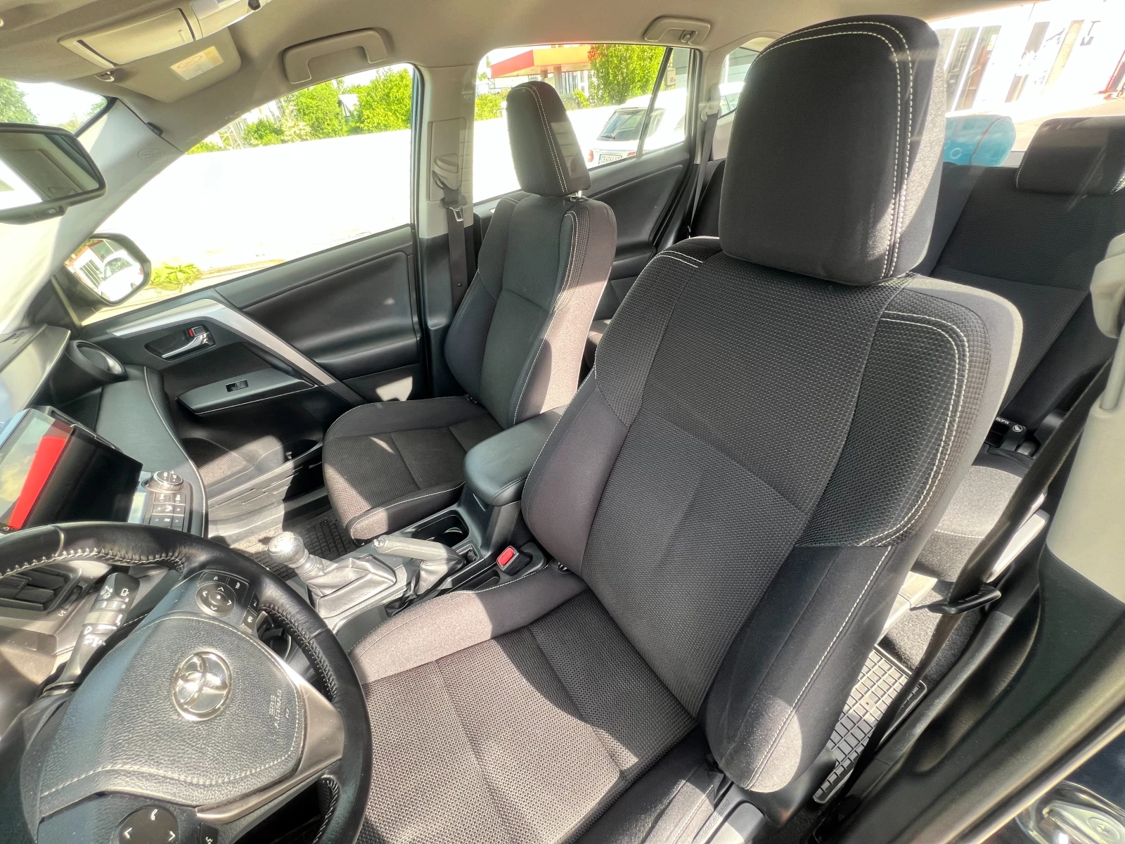Toyota Rav4, снимка 12 - Автомобили и джипове - 54742775