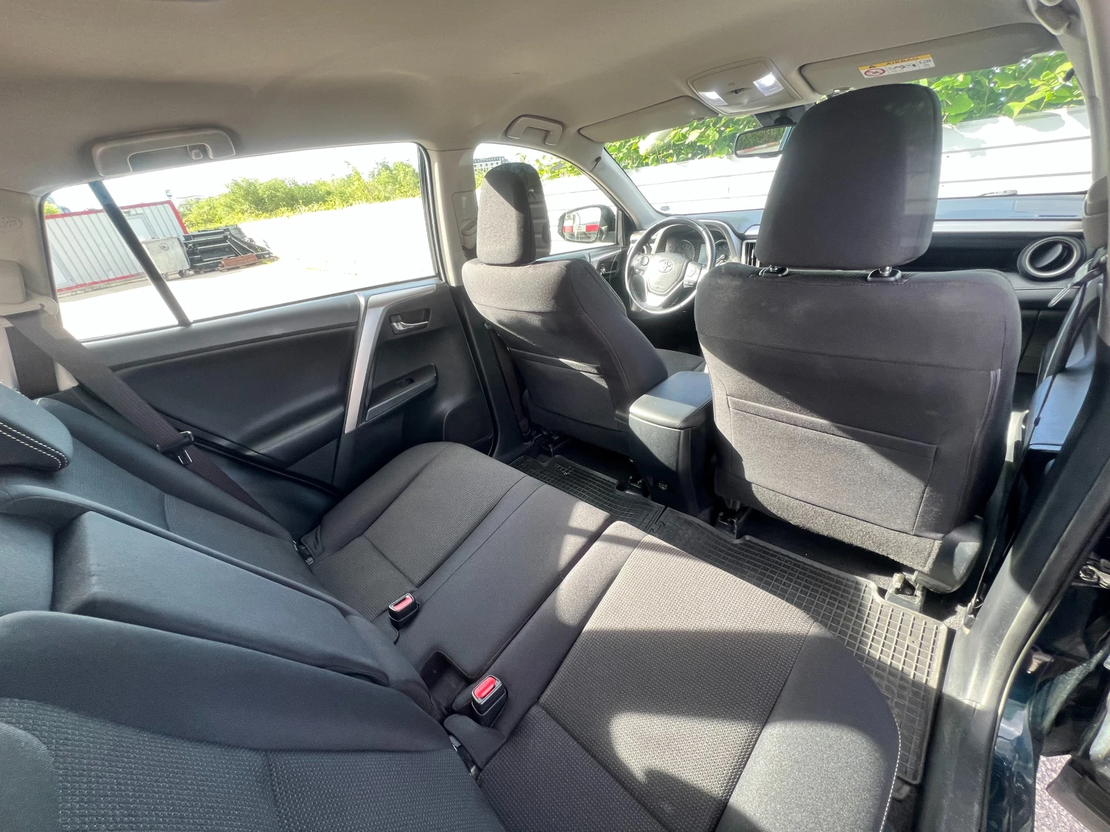 Toyota Rav4, снимка 14 - Автомобили и джипове - 54742775