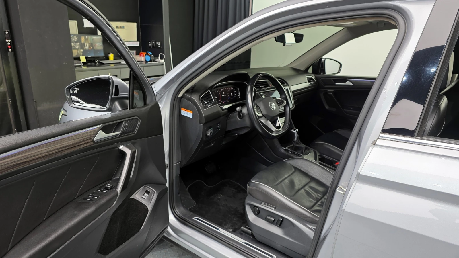VW Tiguan 2.0 TSI Prestige | 4x4 | HUD | 360  ������| ������ | Mobile.bg � ����������� 14