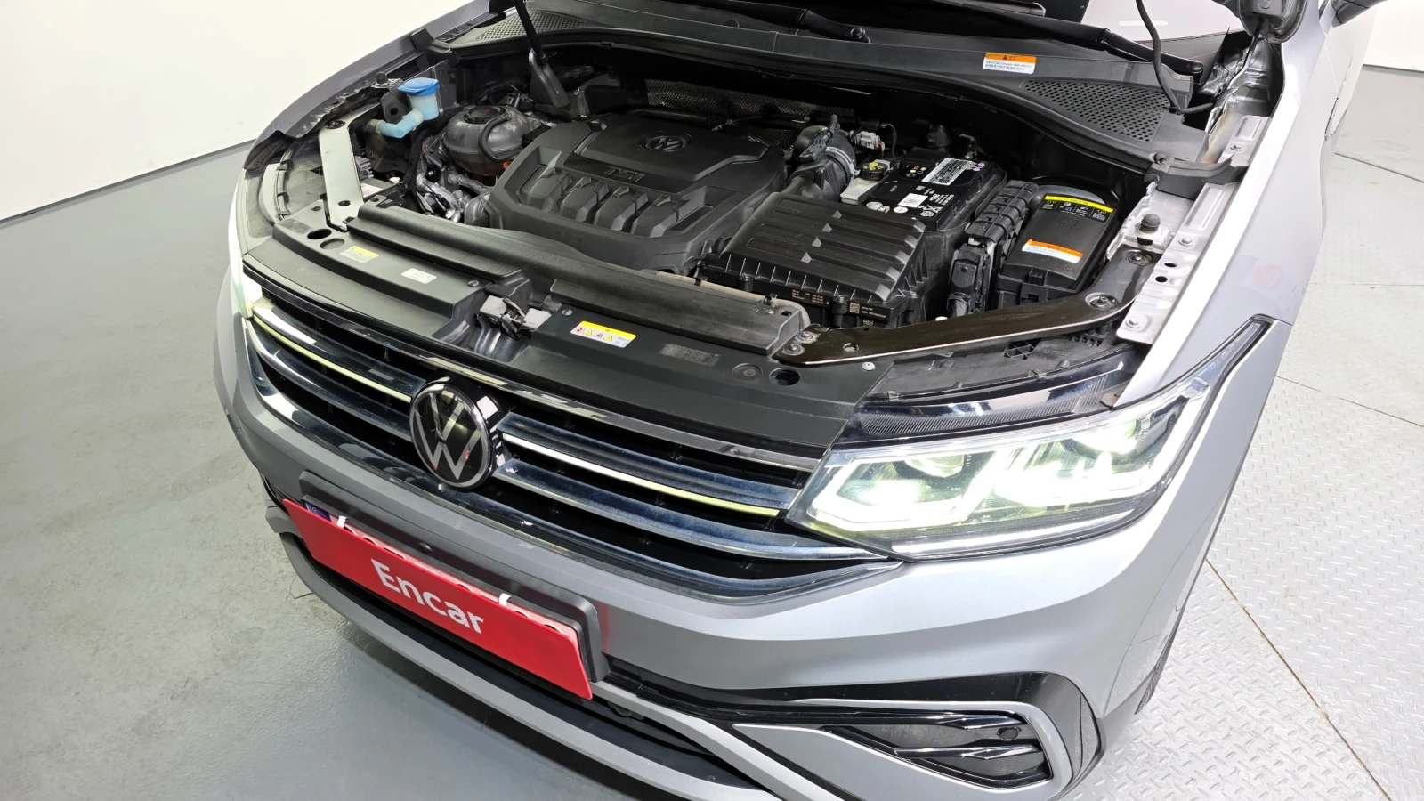 VW Tiguan 2.0 TSI Prestige | 4x4 | HUD | 360  ������| ������ | Mobile.bg � ����������� 5