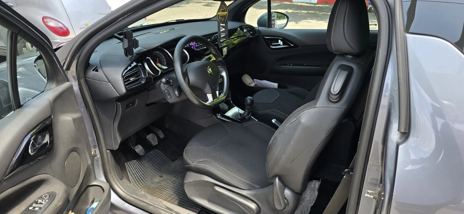 Citroen DS3 Купе, снимка 9 - Автомобили и джипове - 55143822
