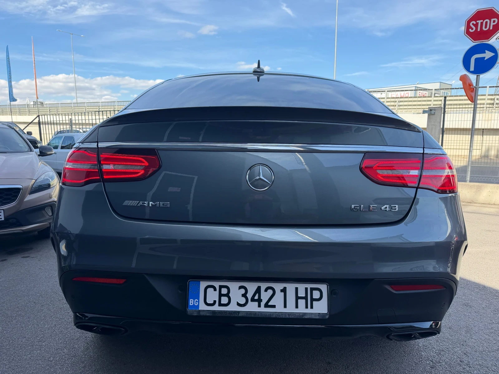 Mercedes-Benz GLE 43 AMG РЕАЛЕН ПРОБЕГ 1ви СОБСТВЕНИК, снимка 4 - Автомобили и джипове - 56289092