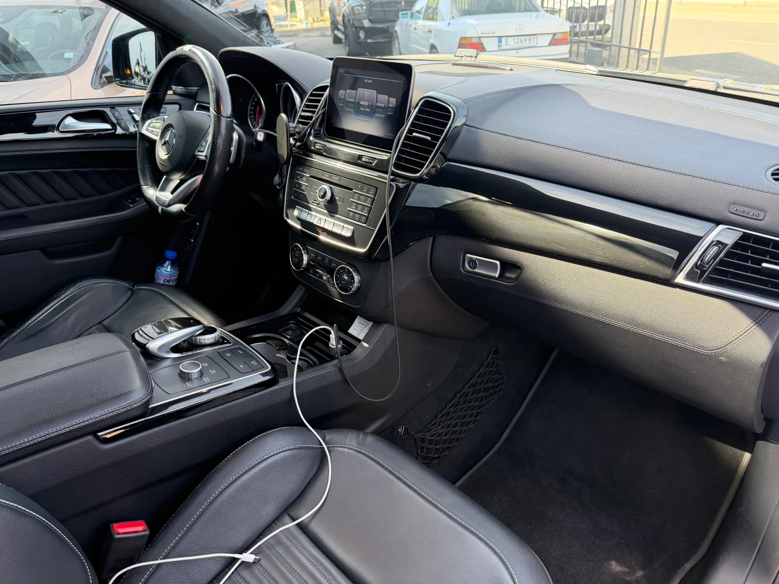 Mercedes-Benz GLE 43 AMG РЕАЛЕН ПРОБЕГ 1ви СОБСТВЕНИК, снимка 9 - Автомобили и джипове - 56289092