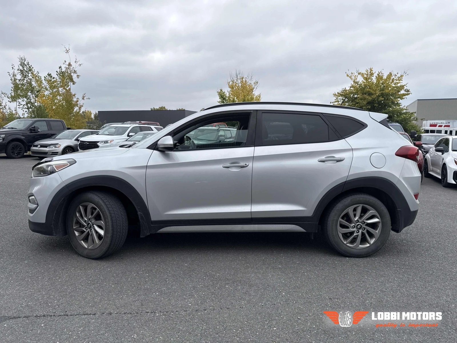 Hyundai Tucson, снимка 2 - Автомобили и джипове - 56297398
