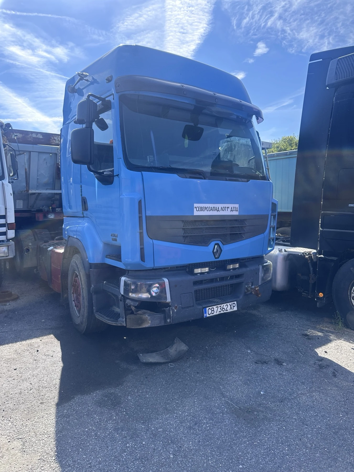 Renault Premium
