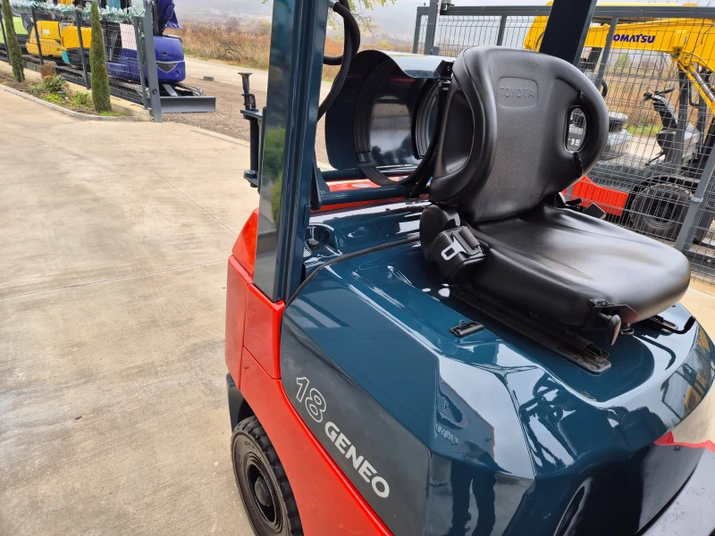 Мотокар Toyota ИЗРАВНИТЕЛ  / ГАЗ + БЕНЗИН / КАТО НОВ !, снимка 13 - Индустриална техника - 49458938