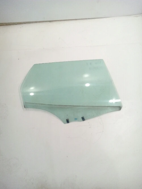 стъкло задно дясно за пежо 407 