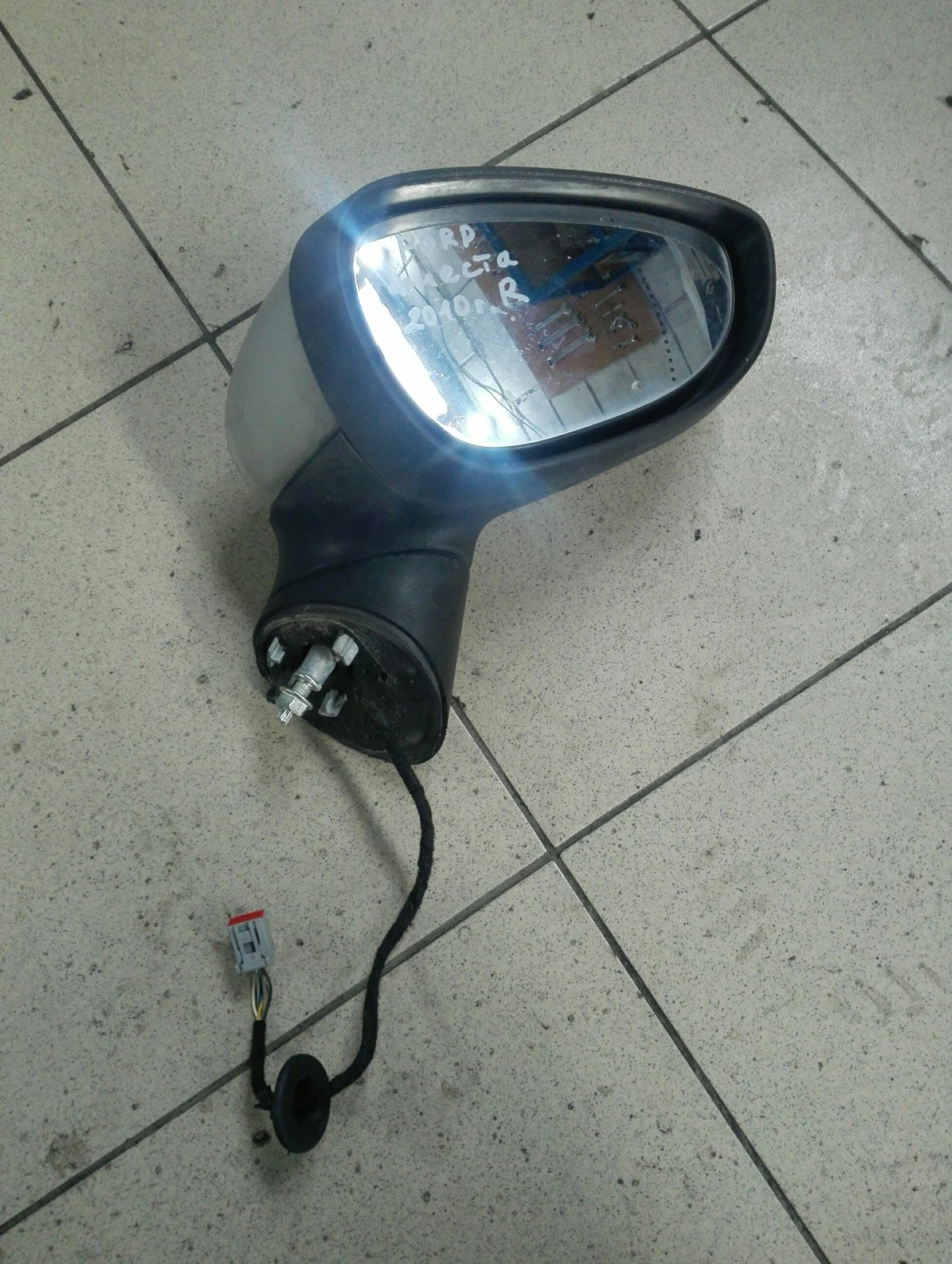 �������� ����� ���� ������ | Mobile.bg � ����������� 1