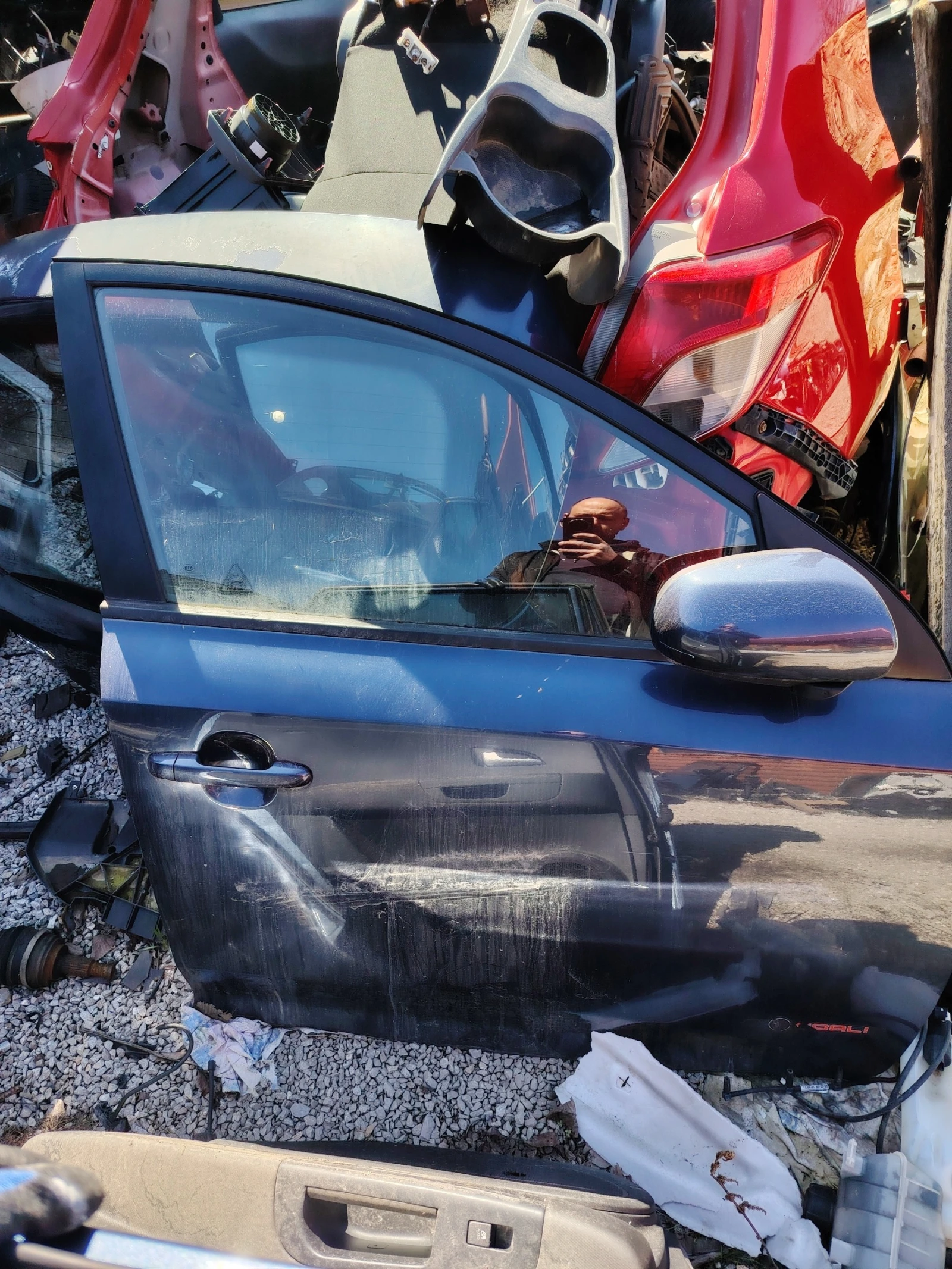 ������ ����� ����� �� ��� ���� 2010� ����� | Mobile.bg � ����������� 1