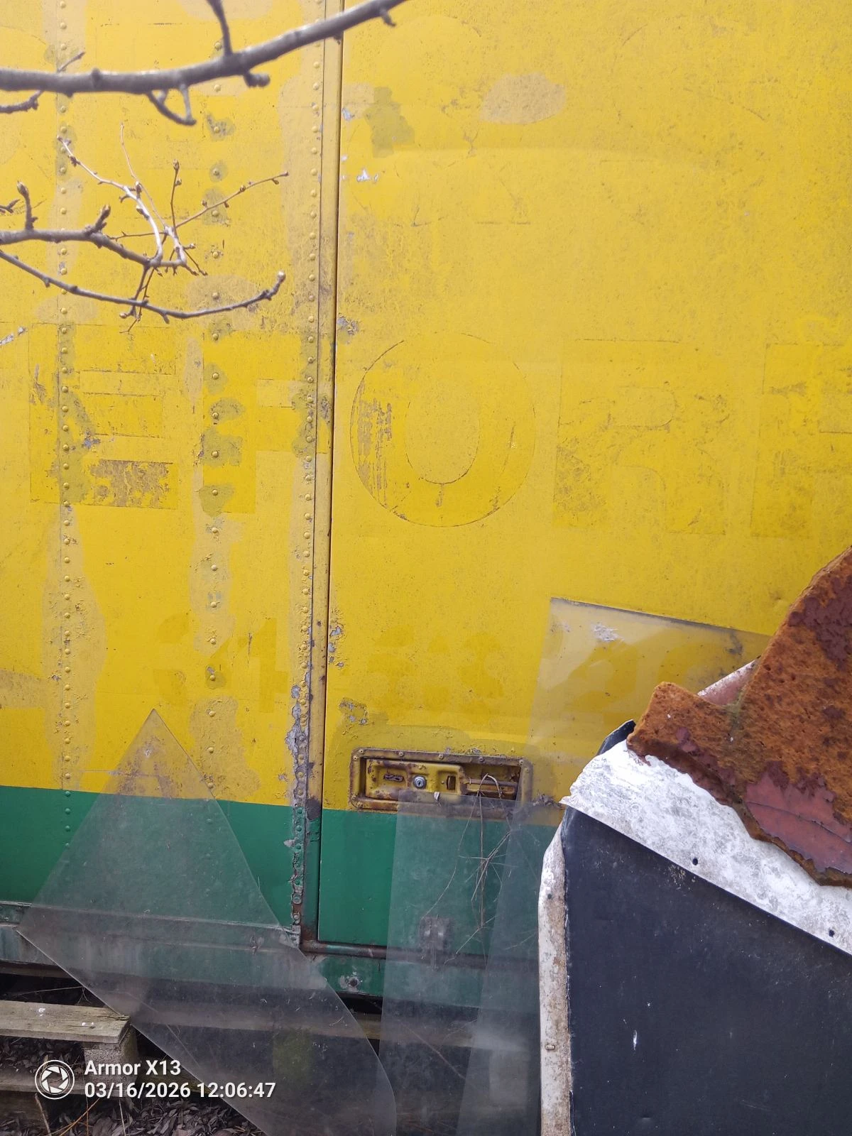 ПРОДАВАМ ФУРГОН 7,20 Х 2.50 Х 2.50, снимка 3 - Части - 53996062