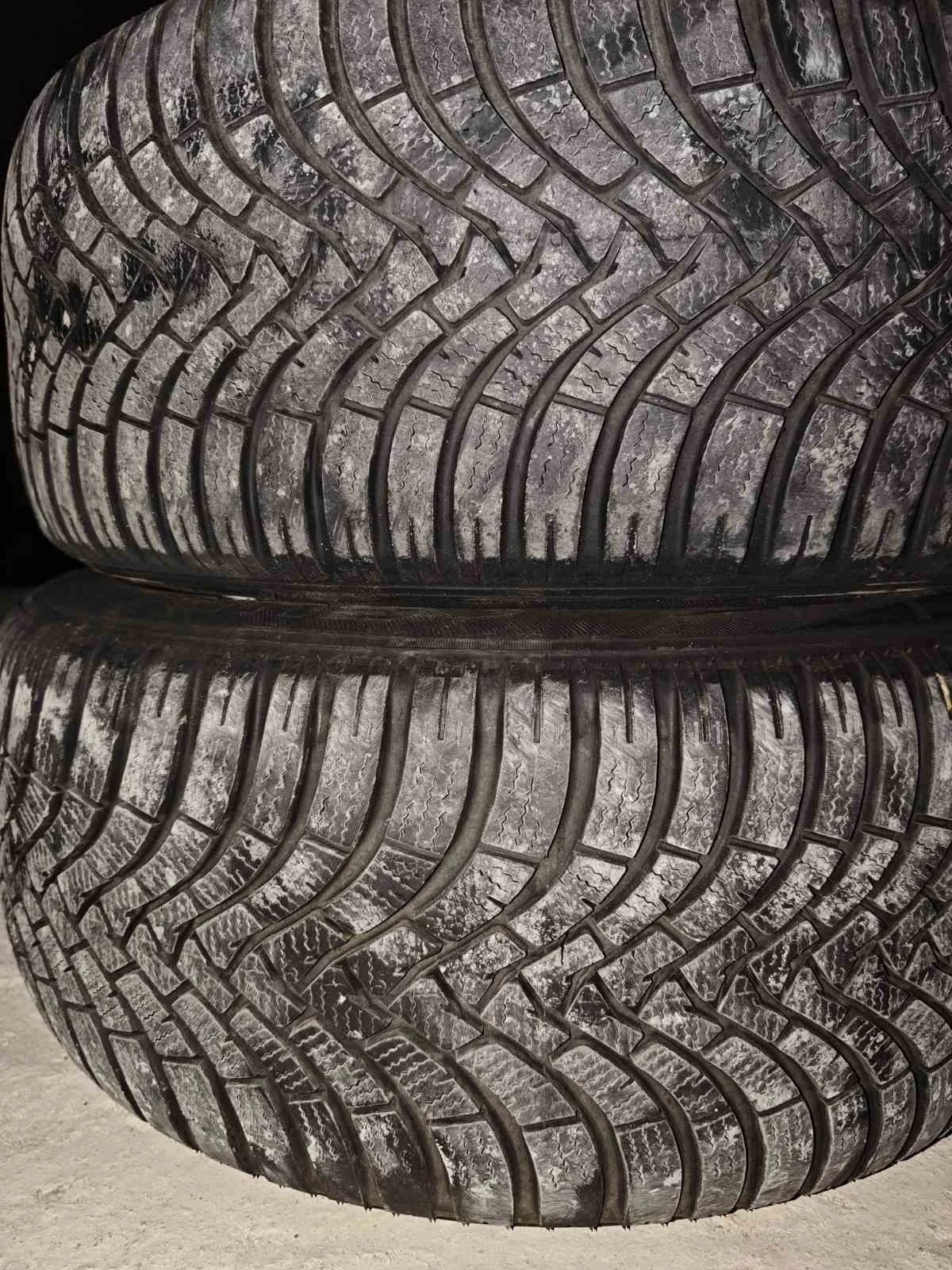    235/55R17  Audi A8 | Mobile.bg   2