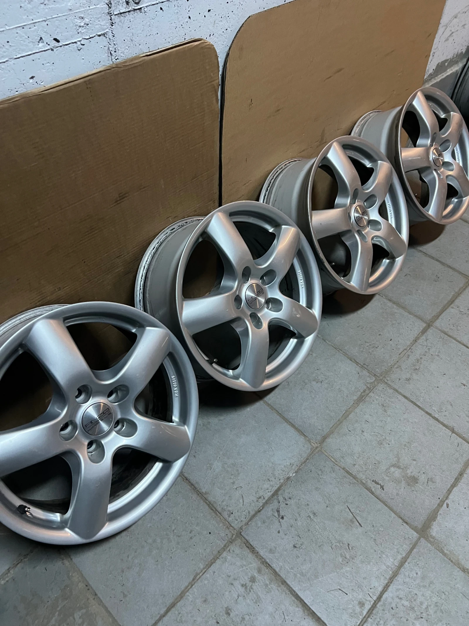 ������ | Mobile.bg � ����������� 5