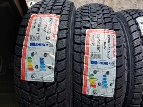 Гуми Зимни 205/70R15, снимка 2 - Гуми и джанти - 38427026