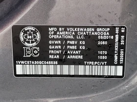 VW Passat  HIGHLINE * PANORAMA* ПОДГРЕВИ* CARFAX * , снимка 16