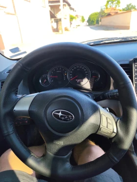 Subaru Legacy, снимка 2
