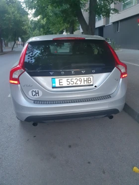 Volvo V60, снимка 9