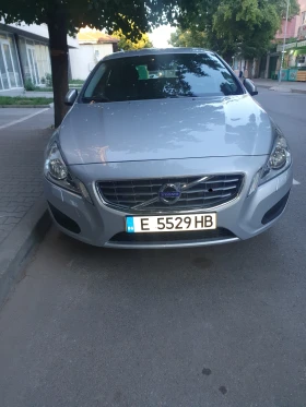 Volvo V60, снимка 1