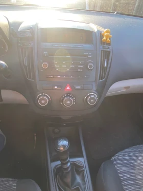 Kia Ceed 1.4 Газ инжекцион, снимка 7