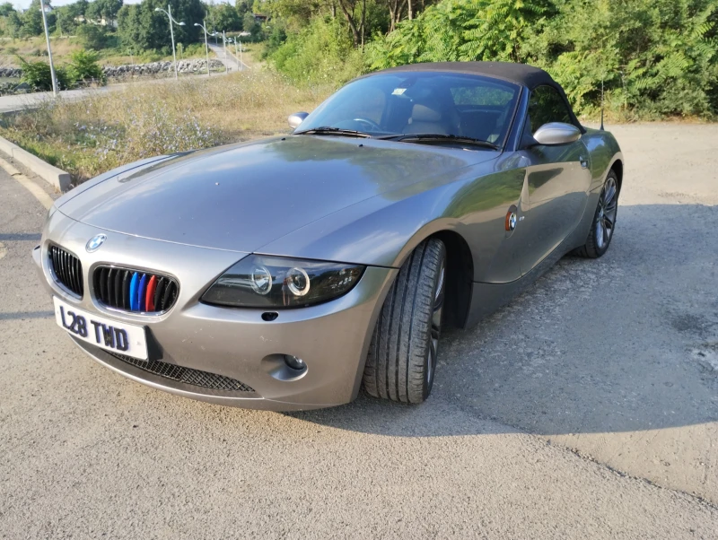 BMW Z4, снимка 2 - Автомобили и джипове - 49187306