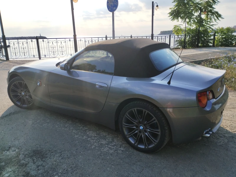 BMW Z4, снимка 3 - Автомобили и джипове - 48183582