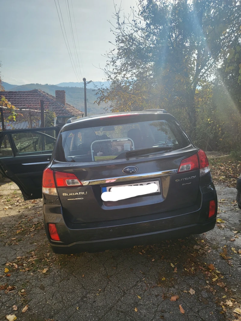 Subaru Outback, снимка 3 - Автомобили и джипове - 47762088