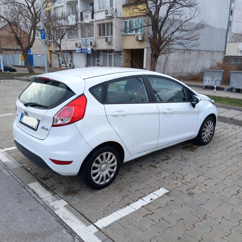 Ford Fiesta, снимка 4 - Автомобили и джипове - 48730978