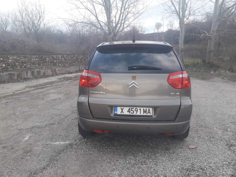 Citroen C4 Picasso, снимка 6 - Автомобили и джипове - 48995865