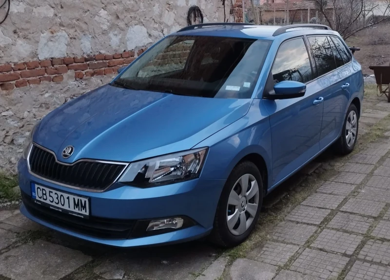 Skoda Fabia III, снимка 2 - Автомобили и джипове - 52802011