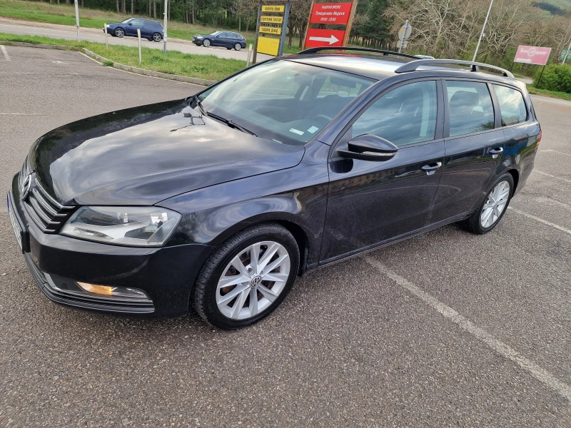 VW Passat 1.6 TDI, снимка 4 - Автомобили и джипове - 52413663