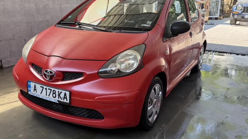 Toyota Aygo 1.0 бензин, снимка 3 - Автомобили и джипове - 52850416