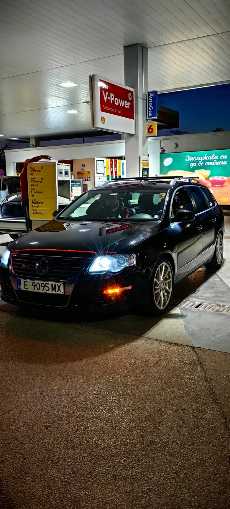 VW Passat 3.2 FSI 4motion / LPG STAG , снимка 5 - Автомобили и джипове - 52588691