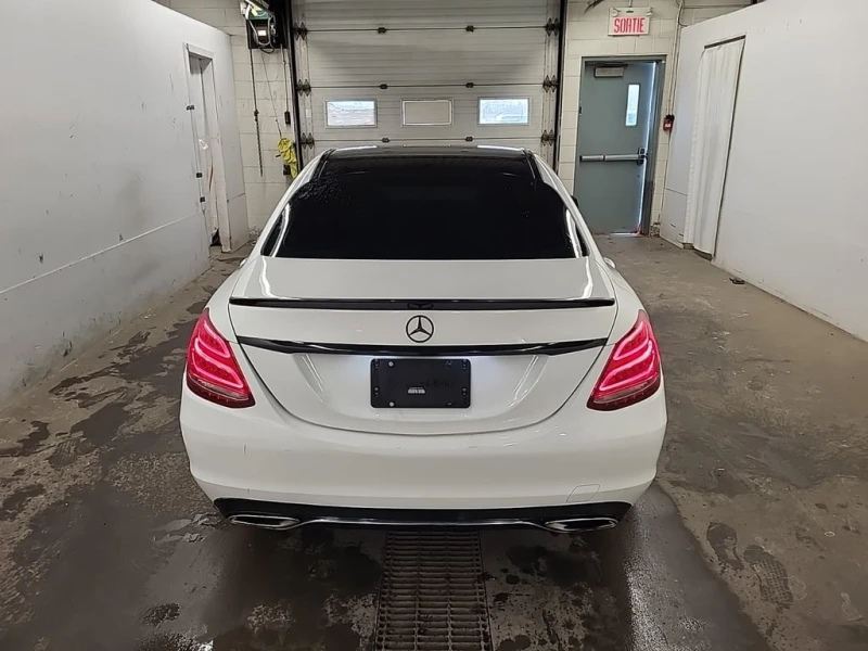 Mercedes-Benz C 300 * CARFAX * ФИНАНСИРАНЕ , снимка 6 - Автомобили и джипове - 52769297