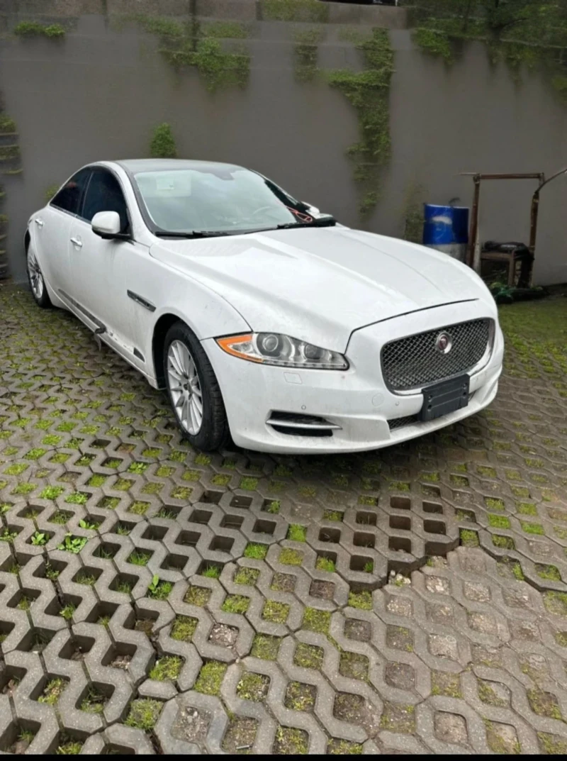 Audi S8, снимка 2 - Автомобили и джипове - 53131860