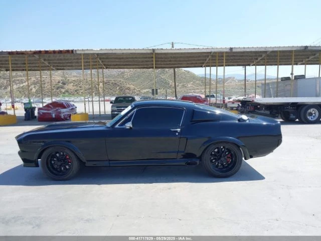 Ford Mustang CARFAX АВТО КРЕДИТ  - изображение 8