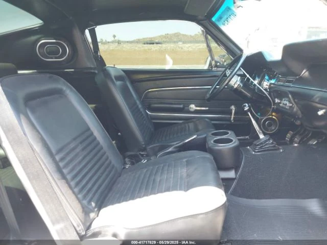 Ford Mustang CARFAX АВТО КРЕДИТ  - изображение 9