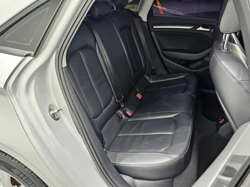 Audi A3 2.0 TDI, снимка 11 - Автомобили и джипове - 54547624
