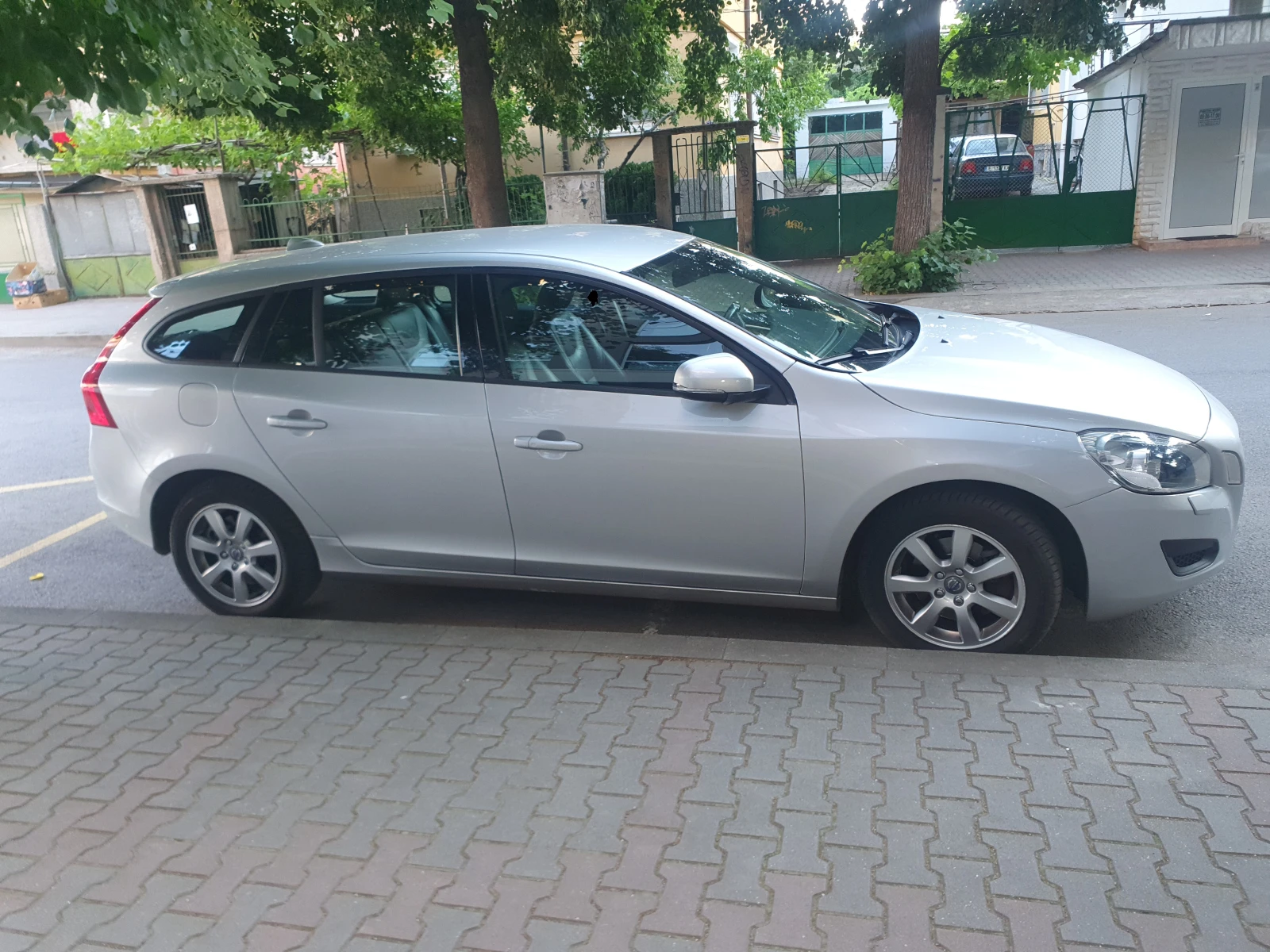 Volvo V60 | Mobile.bg   13